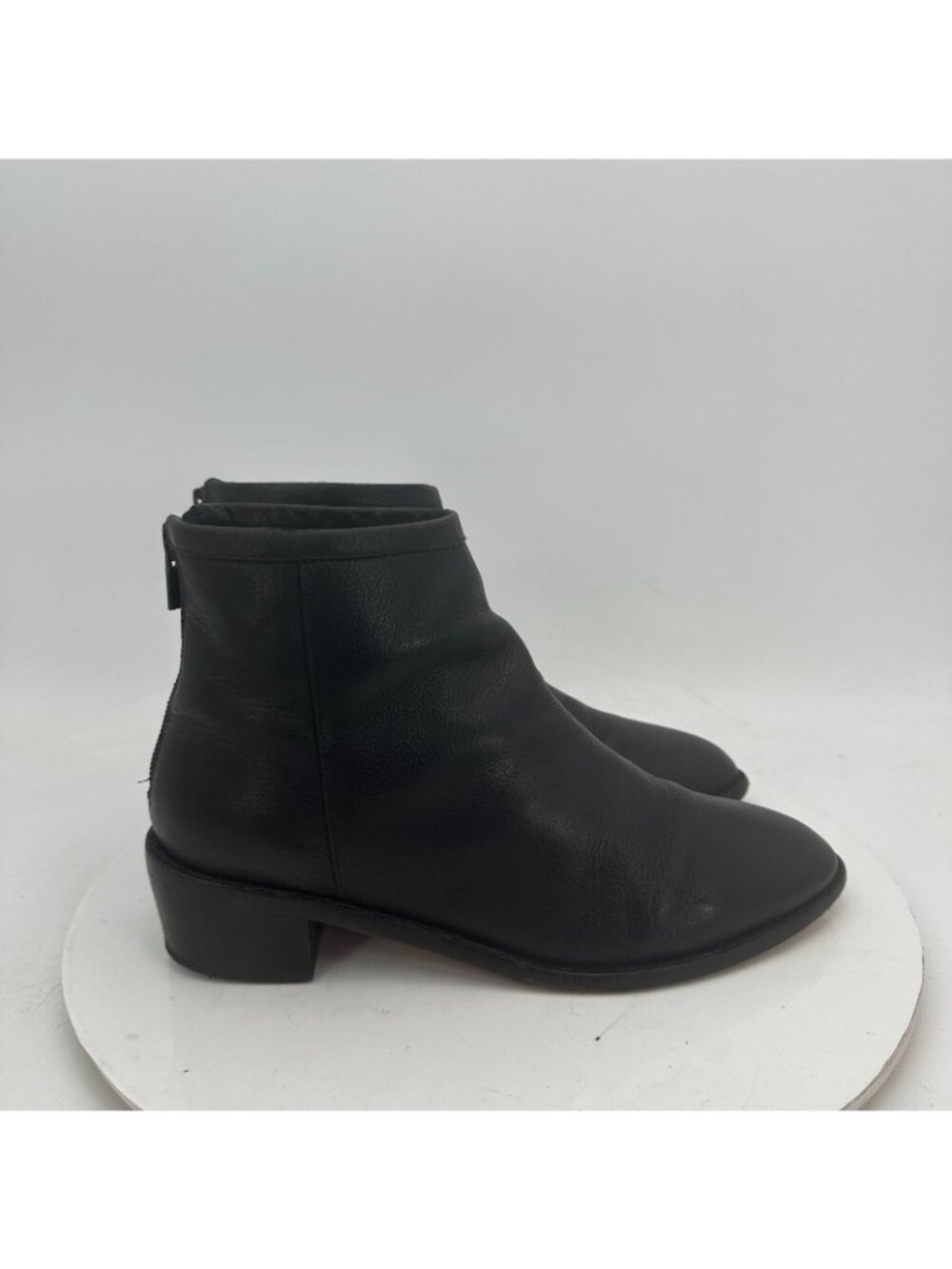 Loeffler Randall Women Size 7.5B Black Leather Back Zip Ankle Low Heel Boot - Picture 4 of 11